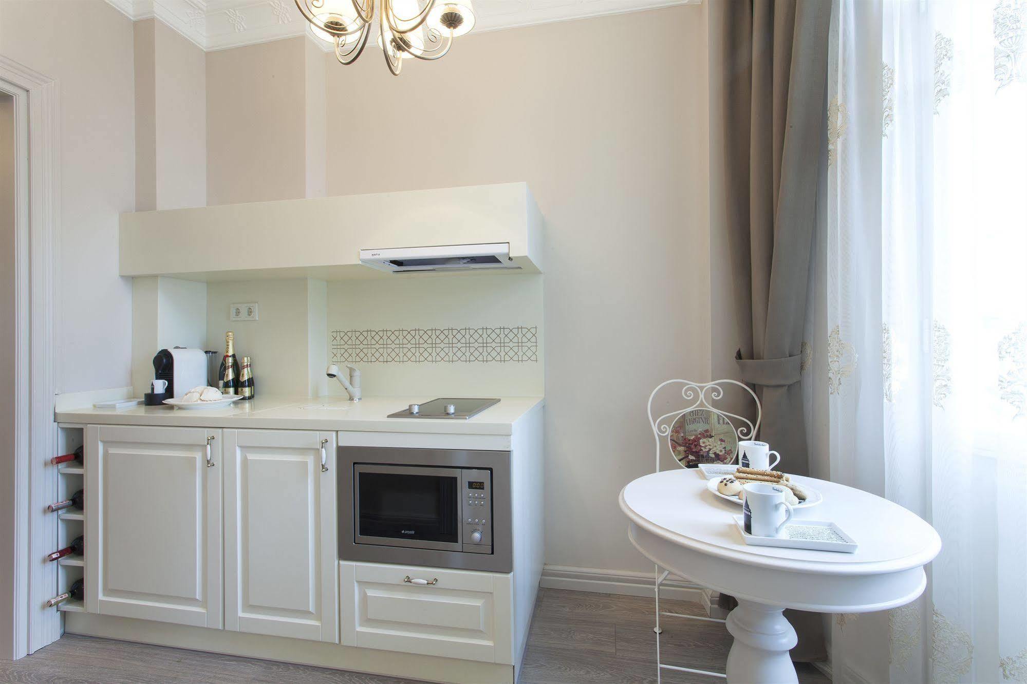 Louis Appartements Galata Istanbul Exterior photo